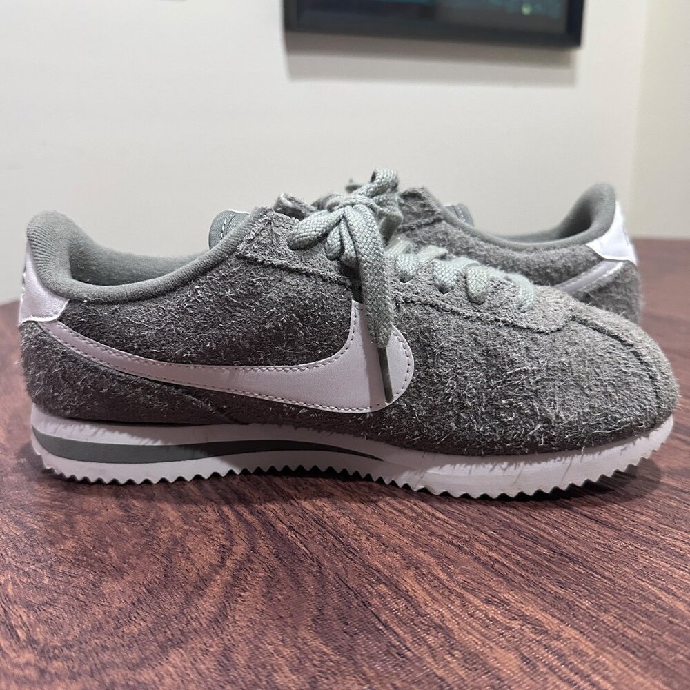 Nike Cortez Vintage Suede Green Women's Size 7 - Picture 11 of 16